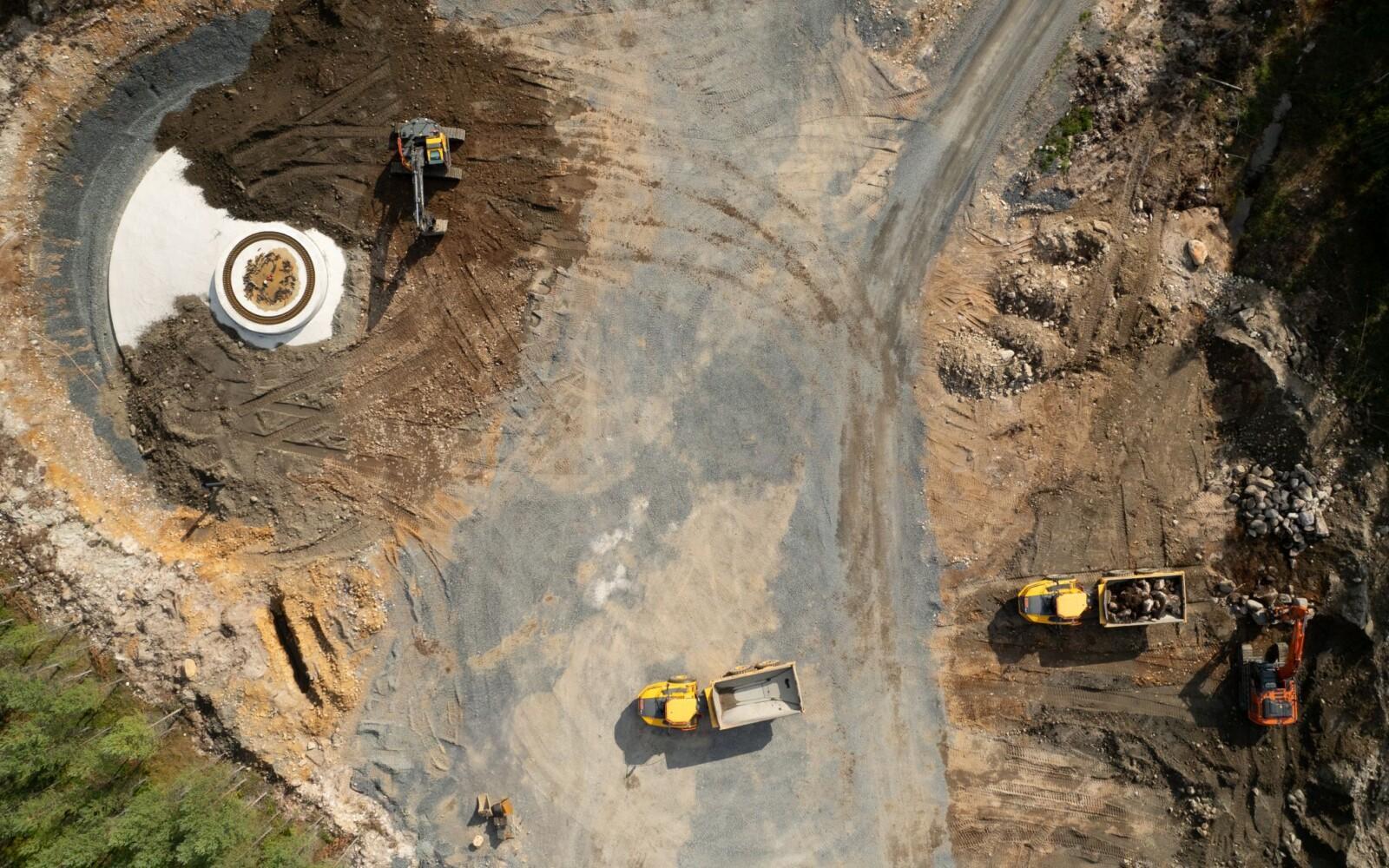 Ilmakuva tuulipuiston työmaasta.